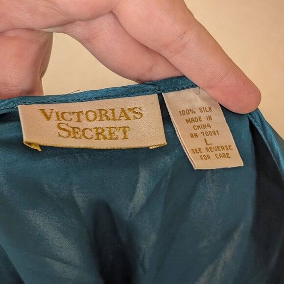 Vintage 90s Victoria's Secret Gold Label Chemise Slip Dress 100% Silk sz L Slit - Picture 4 of 8